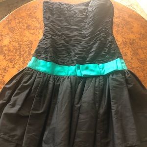 Khanitha black and green strapless dress size 10